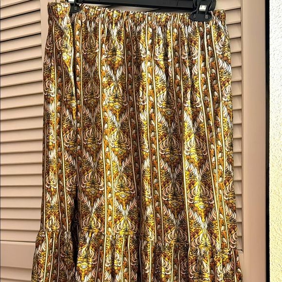 Max Studio London XL Boho Sheek Skirt NWOT - Picture 1 of 5